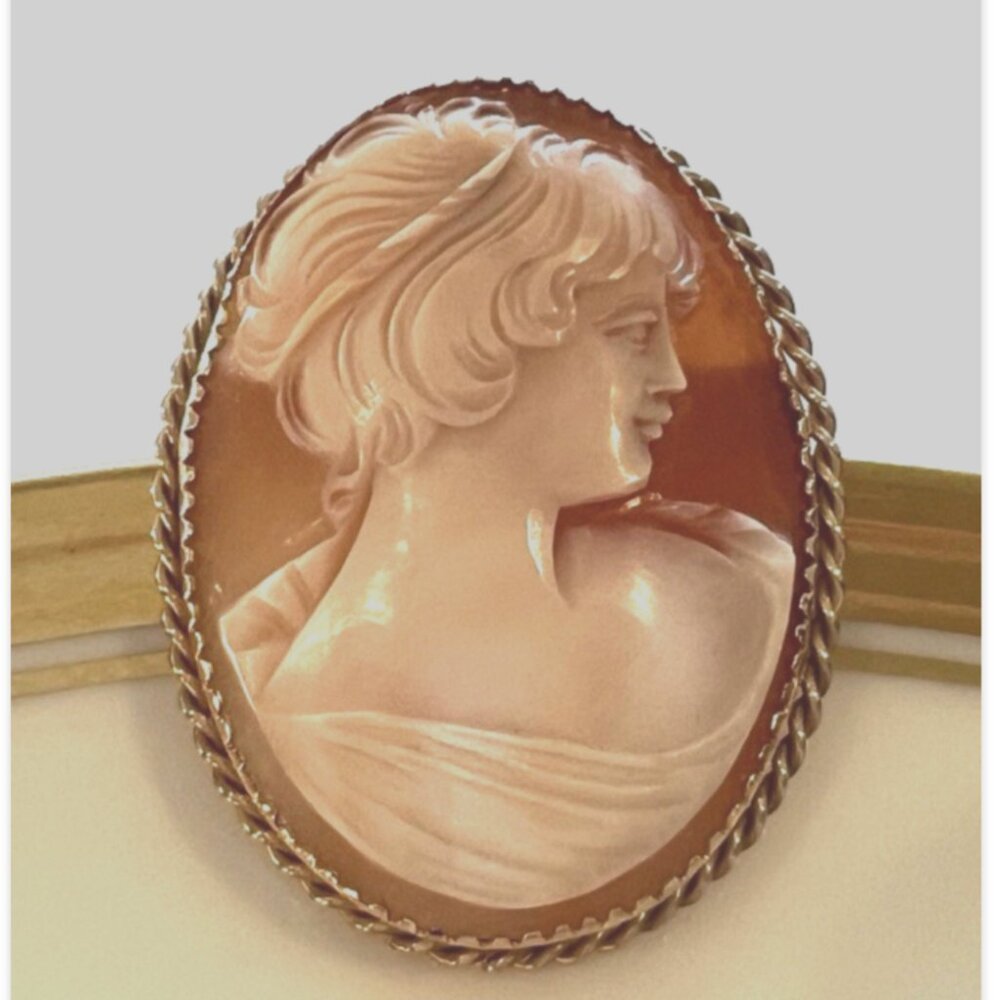 Antique Victorian 14K Gold Hand Carved Shell Cameo Brooch Pendant 12.8g Large 2"